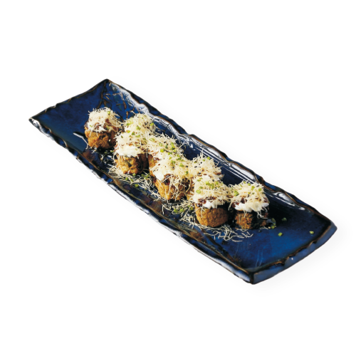 Tempura maki salmón  con queso 8 piezas